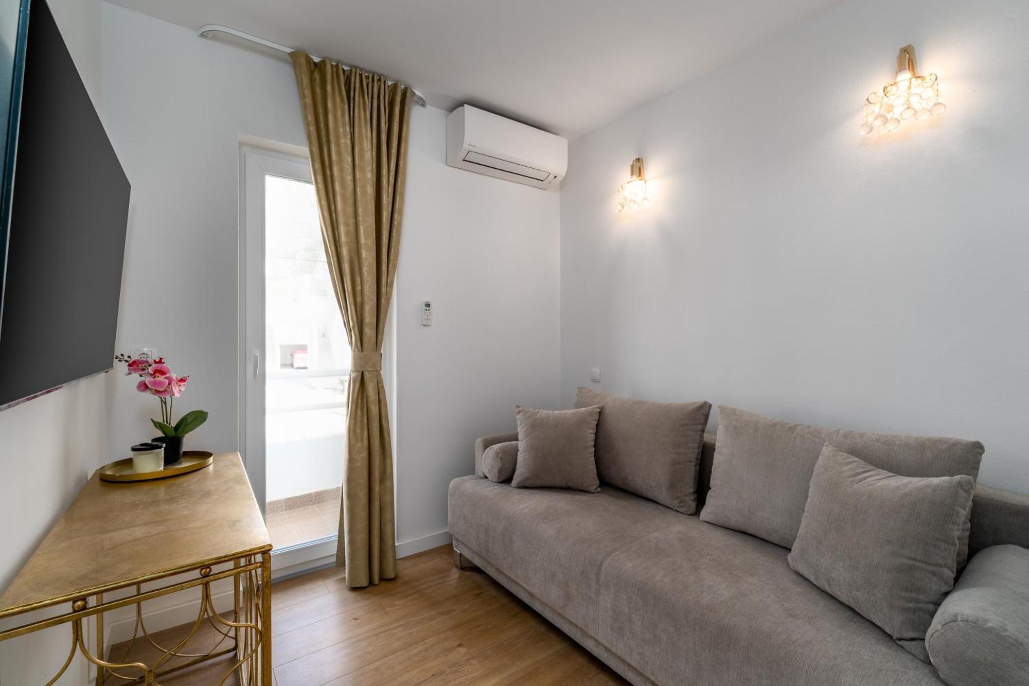 Rooms Vedrana (Adults Only) 포드스트라나 객실 사진